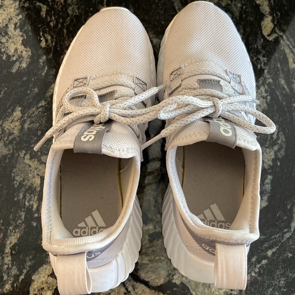 Adida’s Kaptir Sneaker - Picture 6 of 7